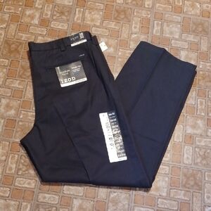 IZOD Dark Blue Straight Pants American Chino Wrinkle Free 38x32